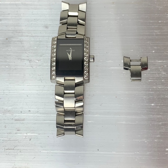 MOVADO ELIRO W/DIAMONDS - Picture 3 of 5